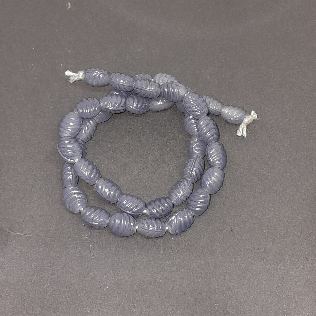 BHIVE Pattern Glass Beads