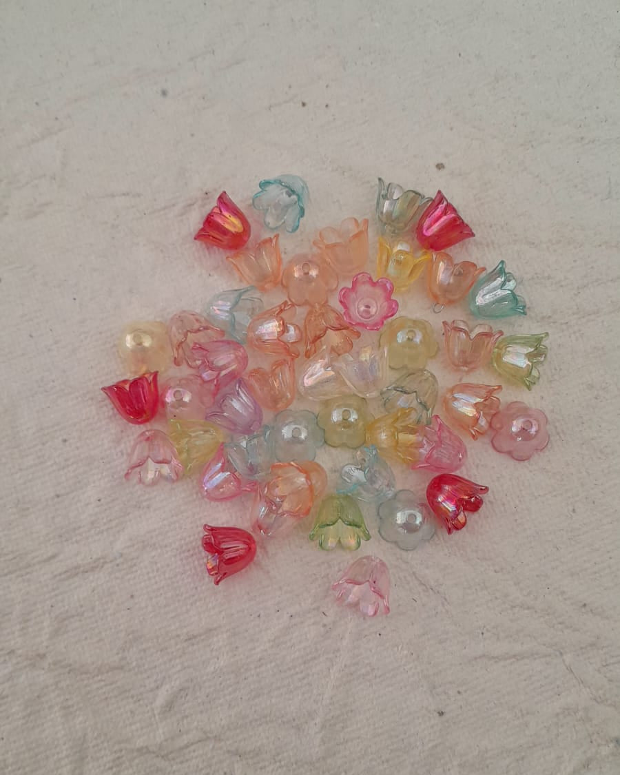 Tulip Flower Acrylic Beads Multicolor